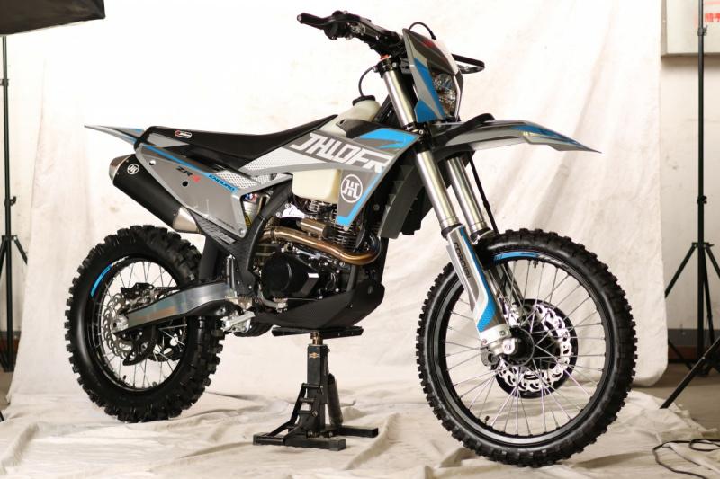 Мотоцикл JHL ZR3 CB300RL (175FMN)